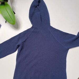 EUC Patagonia merino wool hoody base layer Sz M